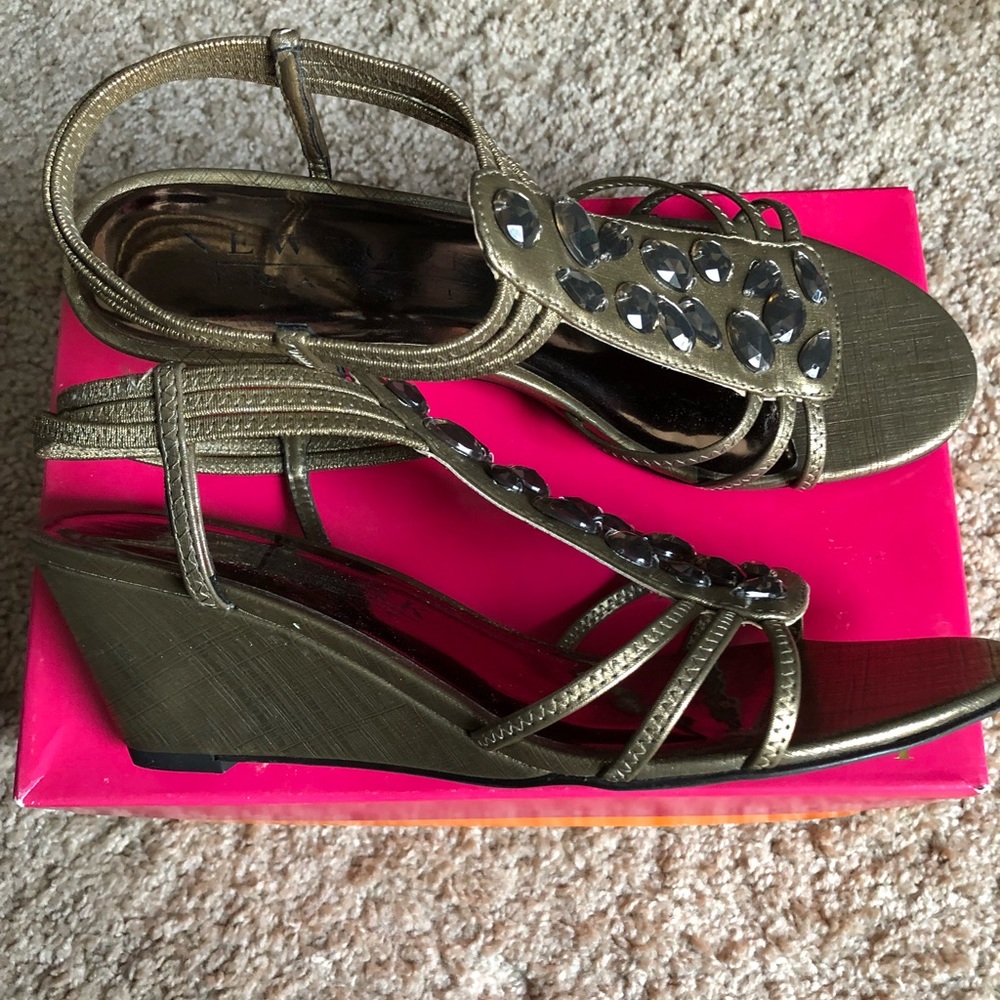 Women Sandals Size 9 M